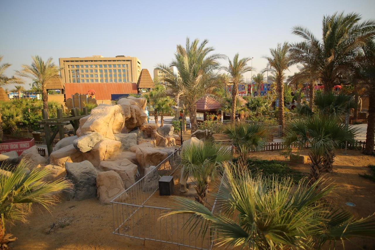 Swiss Inn Teda Hotel & Aqua Park Ain Sukhna Exterior photo