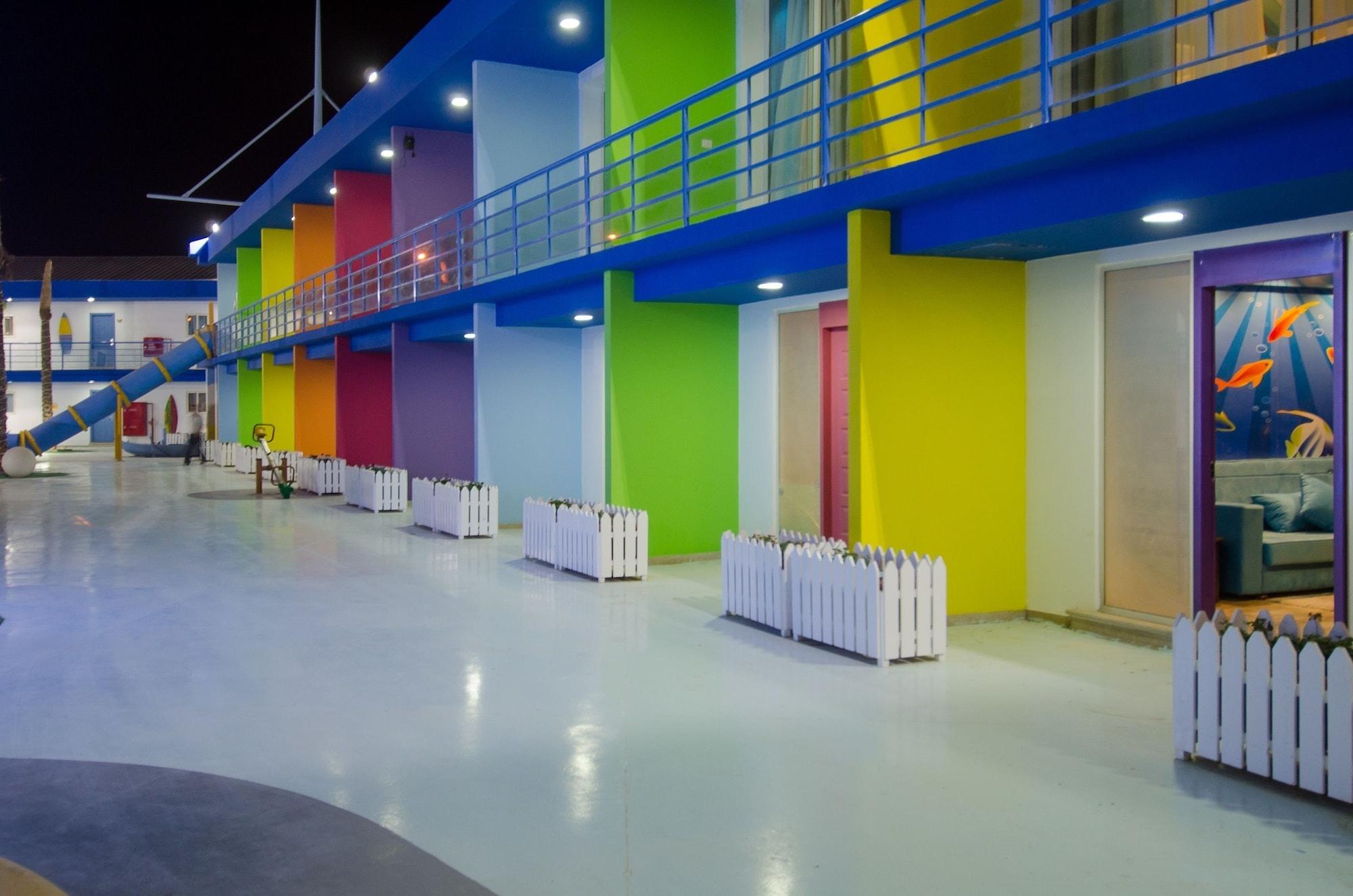 Swiss Inn Teda Hotel & Aqua Park Ain Sukhna Exterior photo